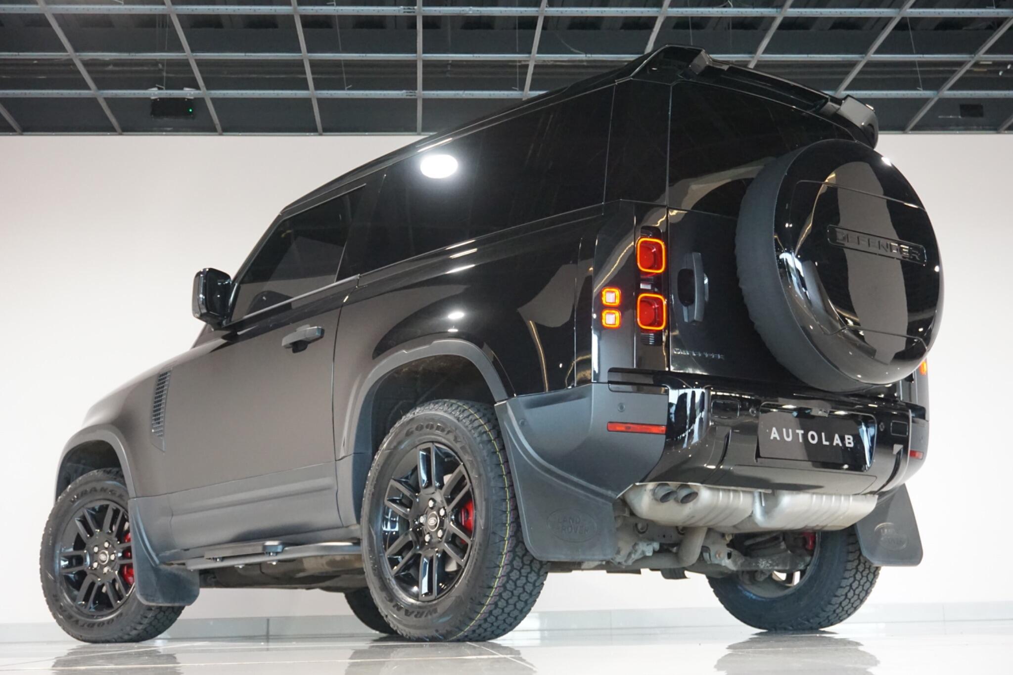 Land Rover Defender 90 3.0 D250 MHEV Hard Top SUV 3dr Diesel Auto 4WD SWB Euro 6 (s/s) (250 ps)